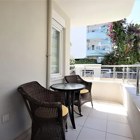 11 Beachside In Oba, 2 Min Walk To The Sea * 阿拉尼亚